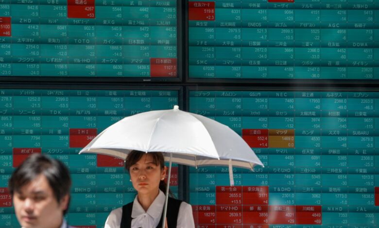 Japanese stocks are rising but these investors are selling