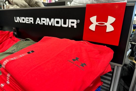 Under Armor settles past financial claims with $434 million settlement