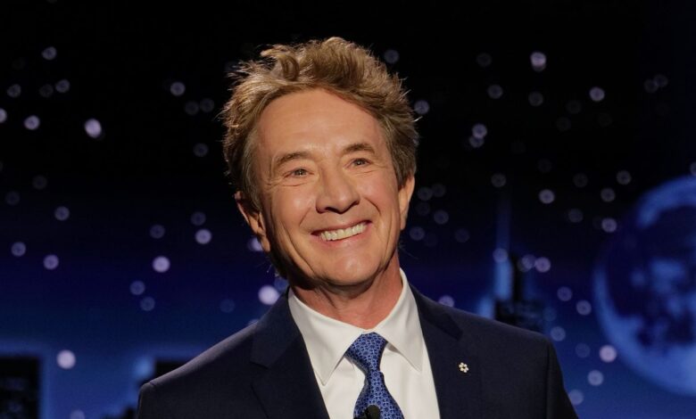 Martin Short Rips Trump's "Small Hands" on Jimmy Kimmel Live!