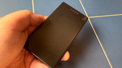 This ultra-thin power bank I tested is a travel must-have (and it's surprisingly cheap)