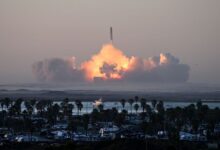 SpaceX looking for more experimental rocket launches, eyes on Mars
