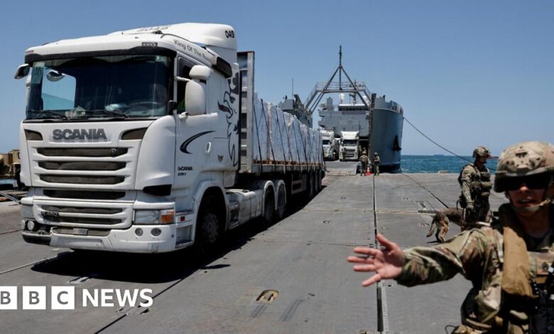 US says floating relief ship will close soon