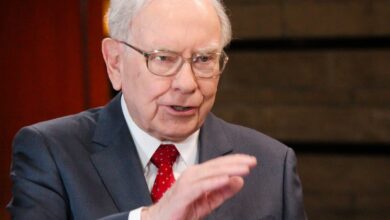 Warren Buffett Stock: Coke Parallel Could Be a Clue About Apple