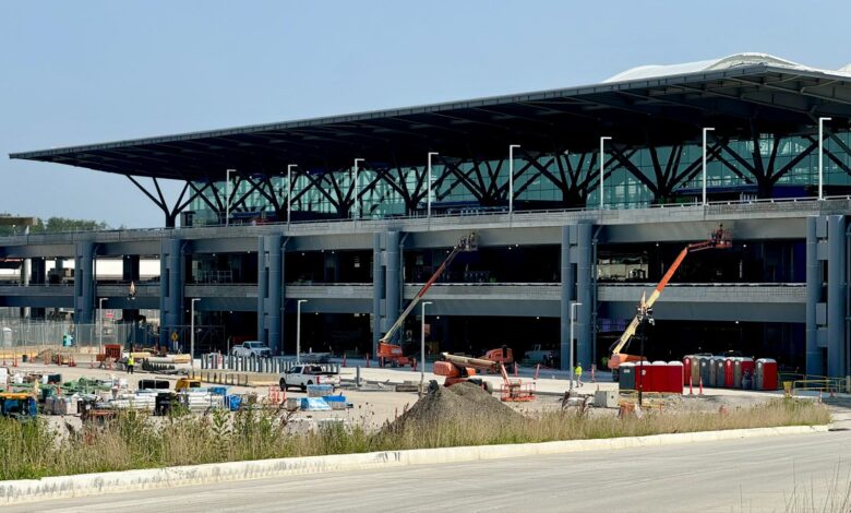 Preview: Inside Pittsburgh's New State-of-the-Art Airport Terminal