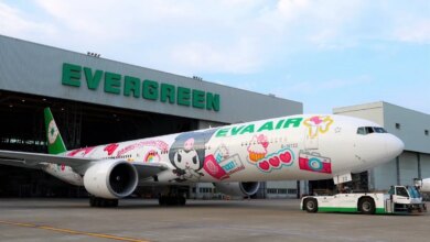 hello kitty eva air jet