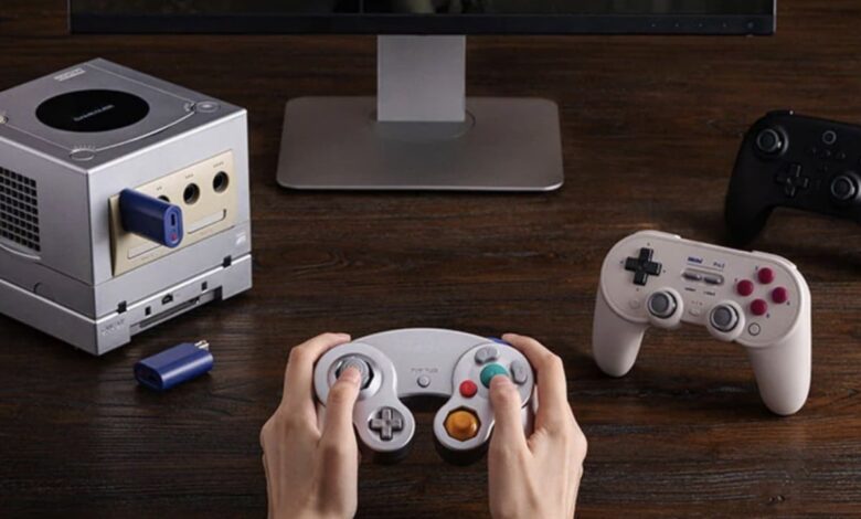 Upgrade your GameCube controller with this new wireless and drift-free set from 8BitDo