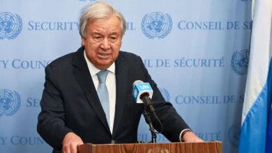 Lebanon crisis: Guterres calls on all sides to 'step back from the brink'