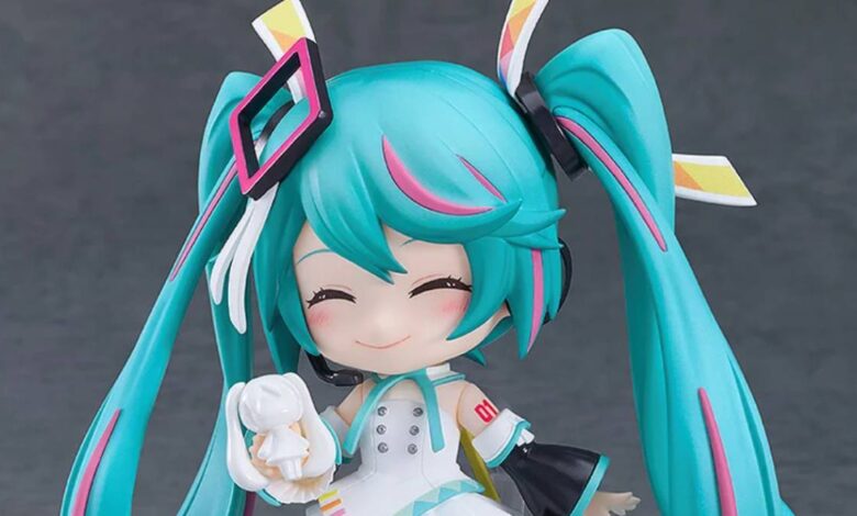 Hatsune Miku Expo 10th Anniversary Nendoroid Comes With Her Own Figure