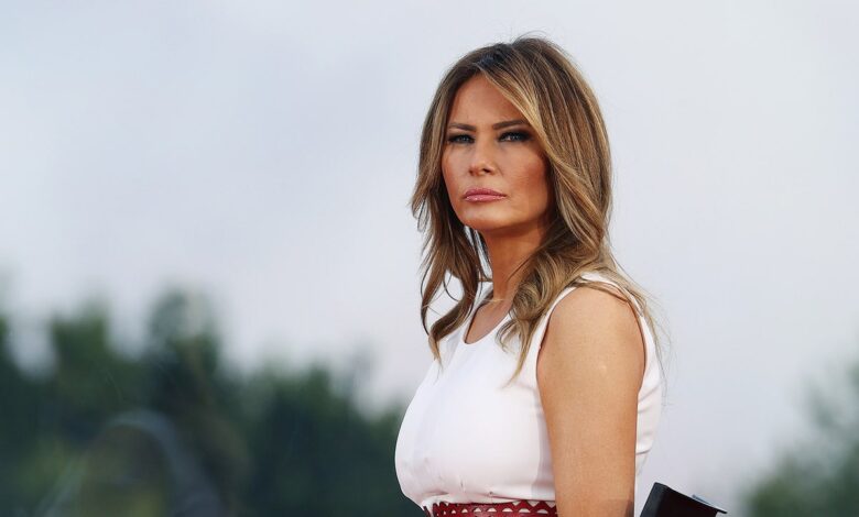 Melania Trump may repost nude photos of herself, according to photographer