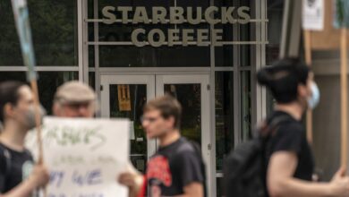 500 Starbucks locations voted to unionize