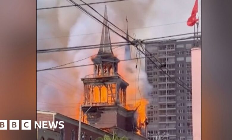 The tower fell as the historic San Francisco Cathedral was destroyed by fire