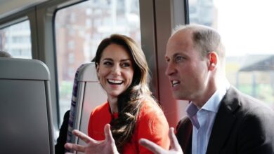 The Middleton family is "ruthless" at cards and Prince William cannot hang himself