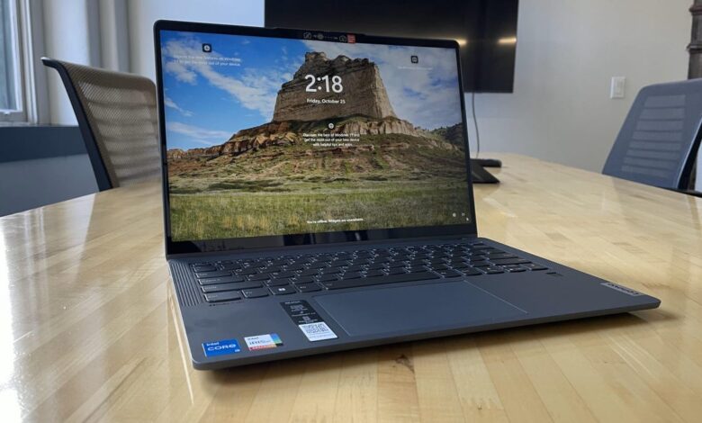 This $679 Lenovo IdeaPad has a smart feature that makes it a winning budget laptop