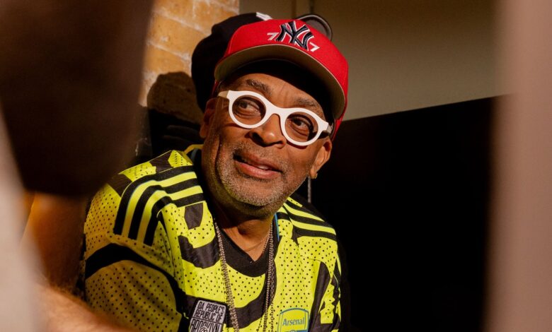 Taking a photo with Spike Lee and his Arsenal fan club: “Always exciting when he shows up”