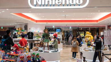 Nintendo cuts sales forecast after weak results