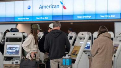 American Airlines said flights would resume after the technical problem