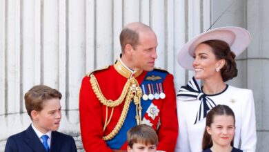 Kate Middleton and Prince William take their children on holiday