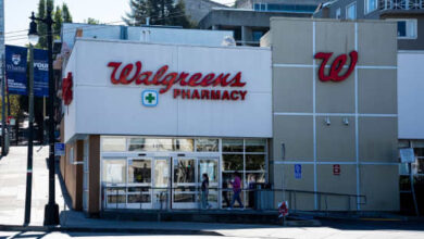 US sues Walgreens for role in opioid crisis