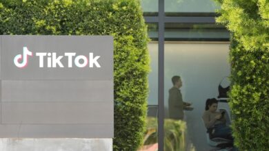 US President Donald Trump wants to "save" TikTok, but wants the company...