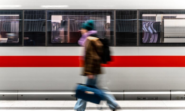 Launch of the first direct Paris-Berlin high-speed train