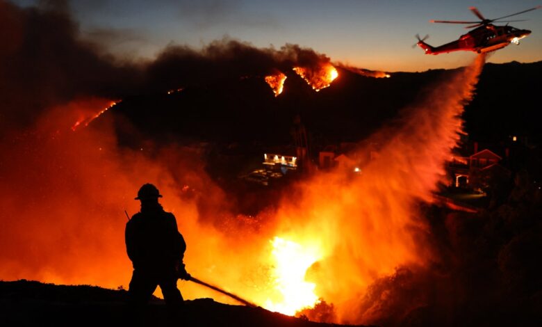 Wildfires in California show no signs of slowing down