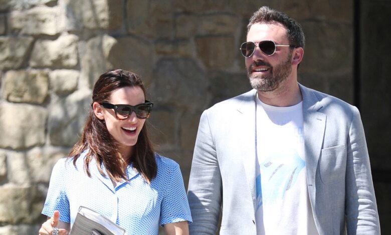 Jennifer Garner, Ben Affleck and others became targets of paparazzi in 'Ghoulish' moment